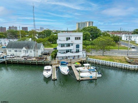 Multifamily For Sale - 555 N Maryland Ave<br/> Atlantic City, NJ 08401