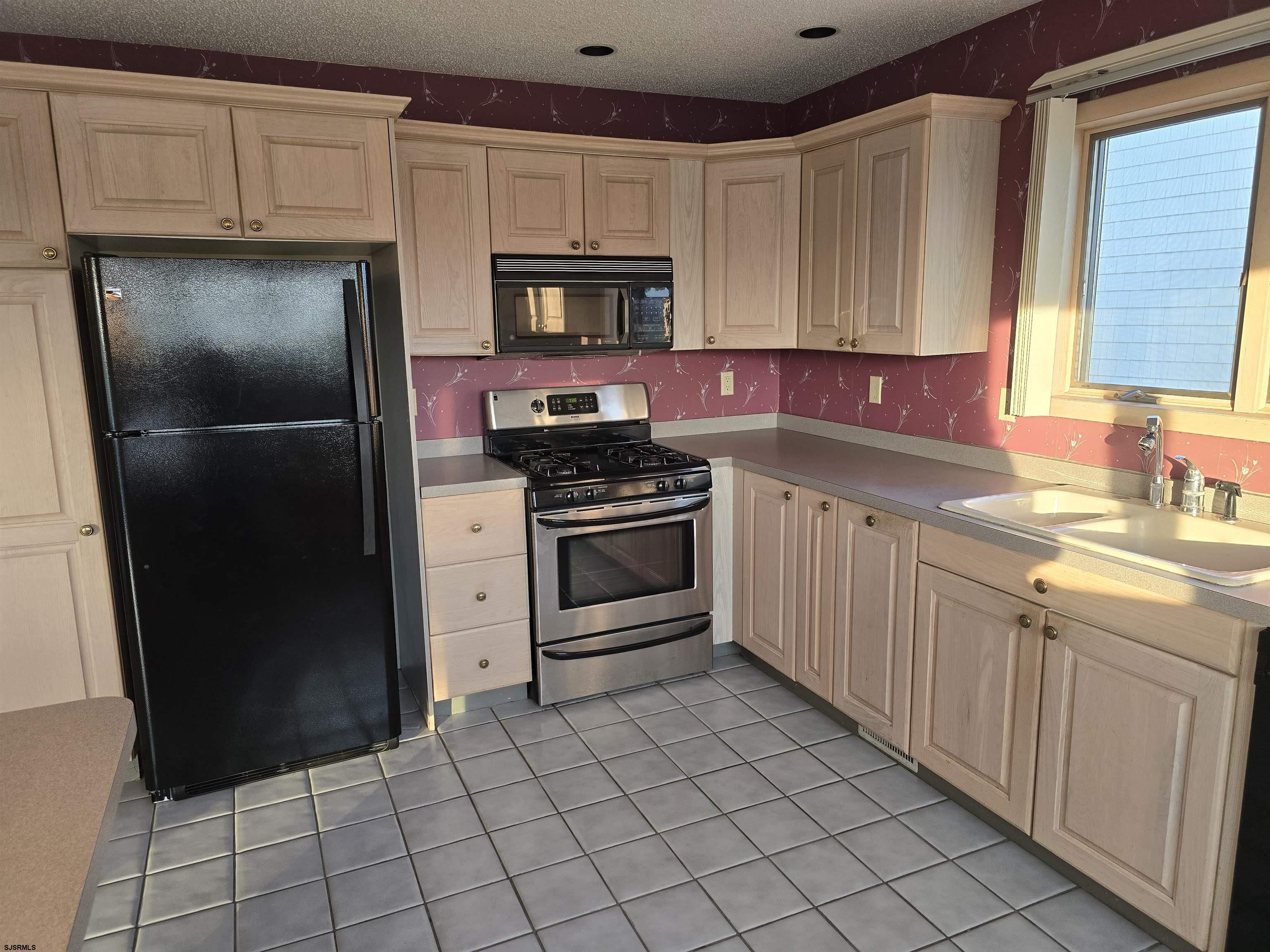 Brigantine, New Jersey 08203, United States, 3 Bedrooms Bedrooms, ,3 BathroomsBathrooms,Residential,Active,87226