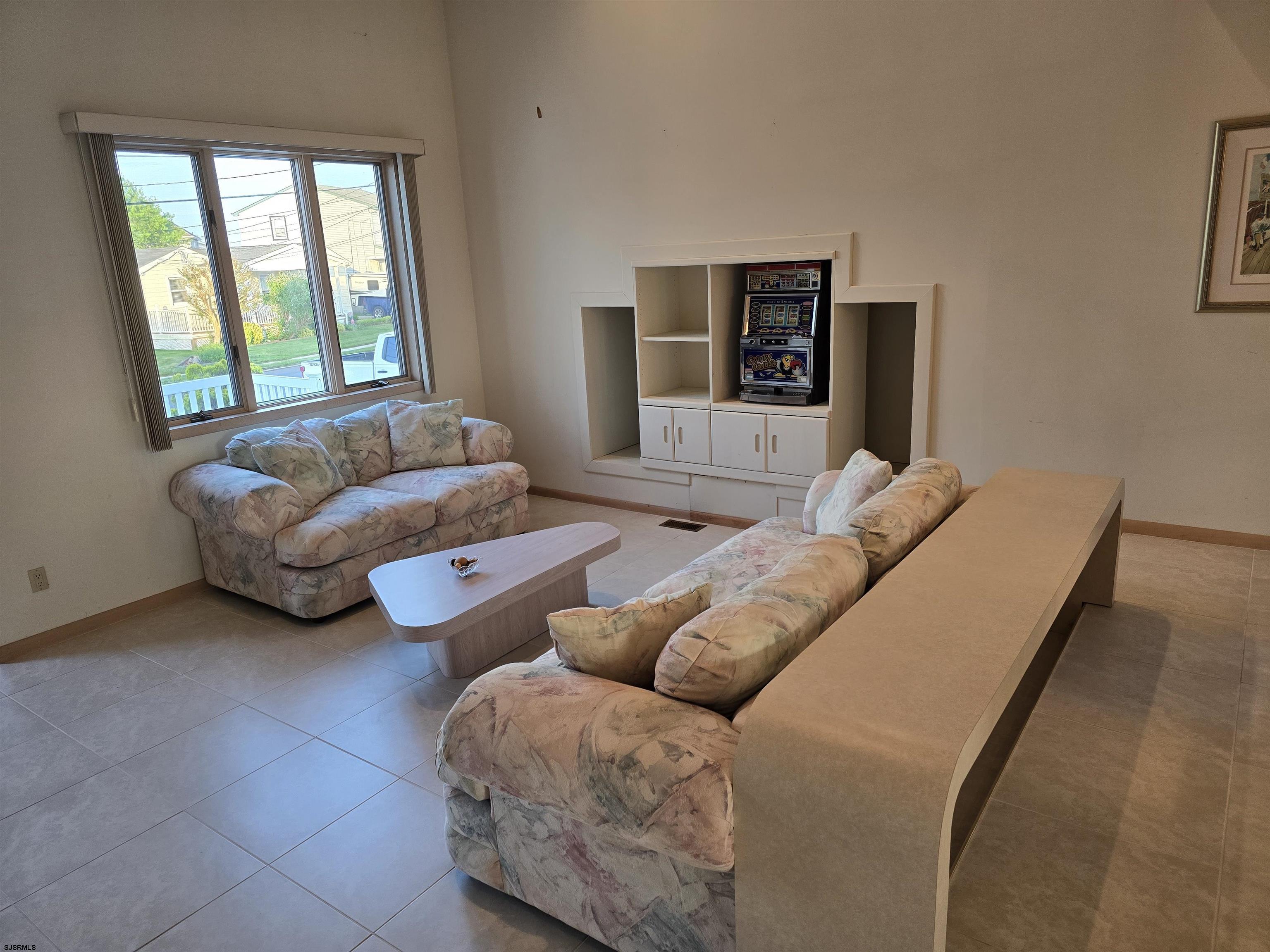 Brigantine, New Jersey 08203, United States, 3 Bedrooms Bedrooms, ,3 BathroomsBathrooms,Residential,Active,87226