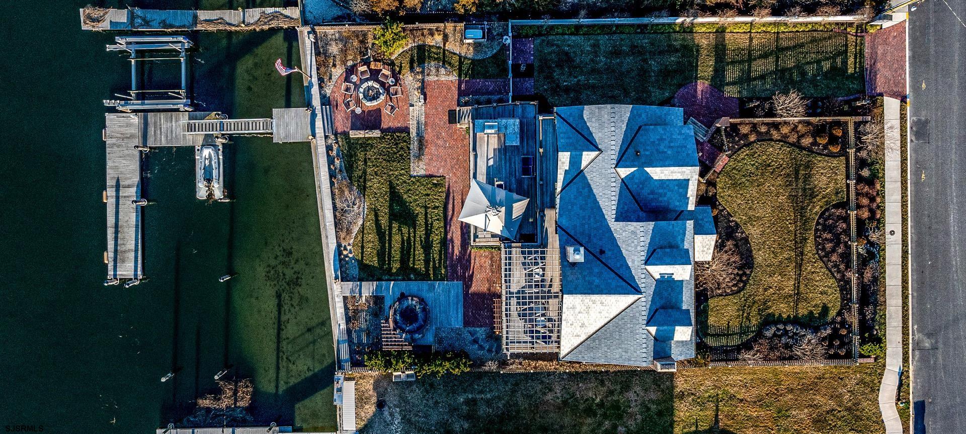 Strathmere, New Jersey 08248, United States, 3 Bedrooms Bedrooms, ,5 BathroomsBathrooms,Residential,Active,60802