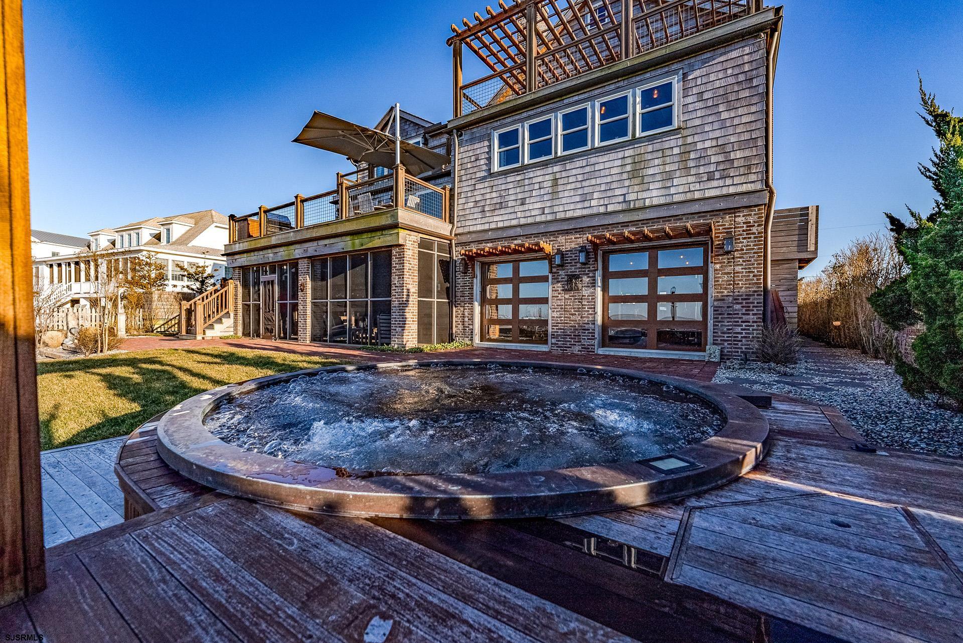 Strathmere, New Jersey 08248, United States, 3 Bedrooms Bedrooms, ,5 BathroomsBathrooms,Residential,Active,60802