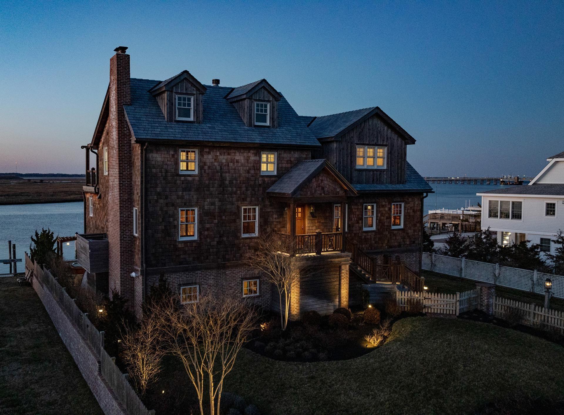 Strathmere, New Jersey 08248, United States, 3 Bedrooms Bedrooms, ,5 BathroomsBathrooms,Residential,Active,60802