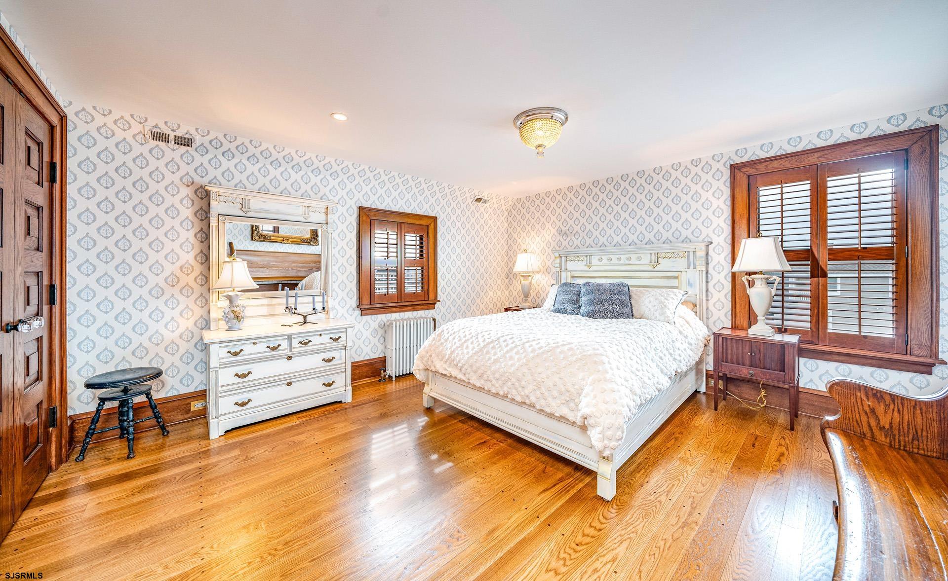 Strathmere, New Jersey 08248, United States, 3 Bedrooms Bedrooms, ,5 BathroomsBathrooms,Residential,Active,60802