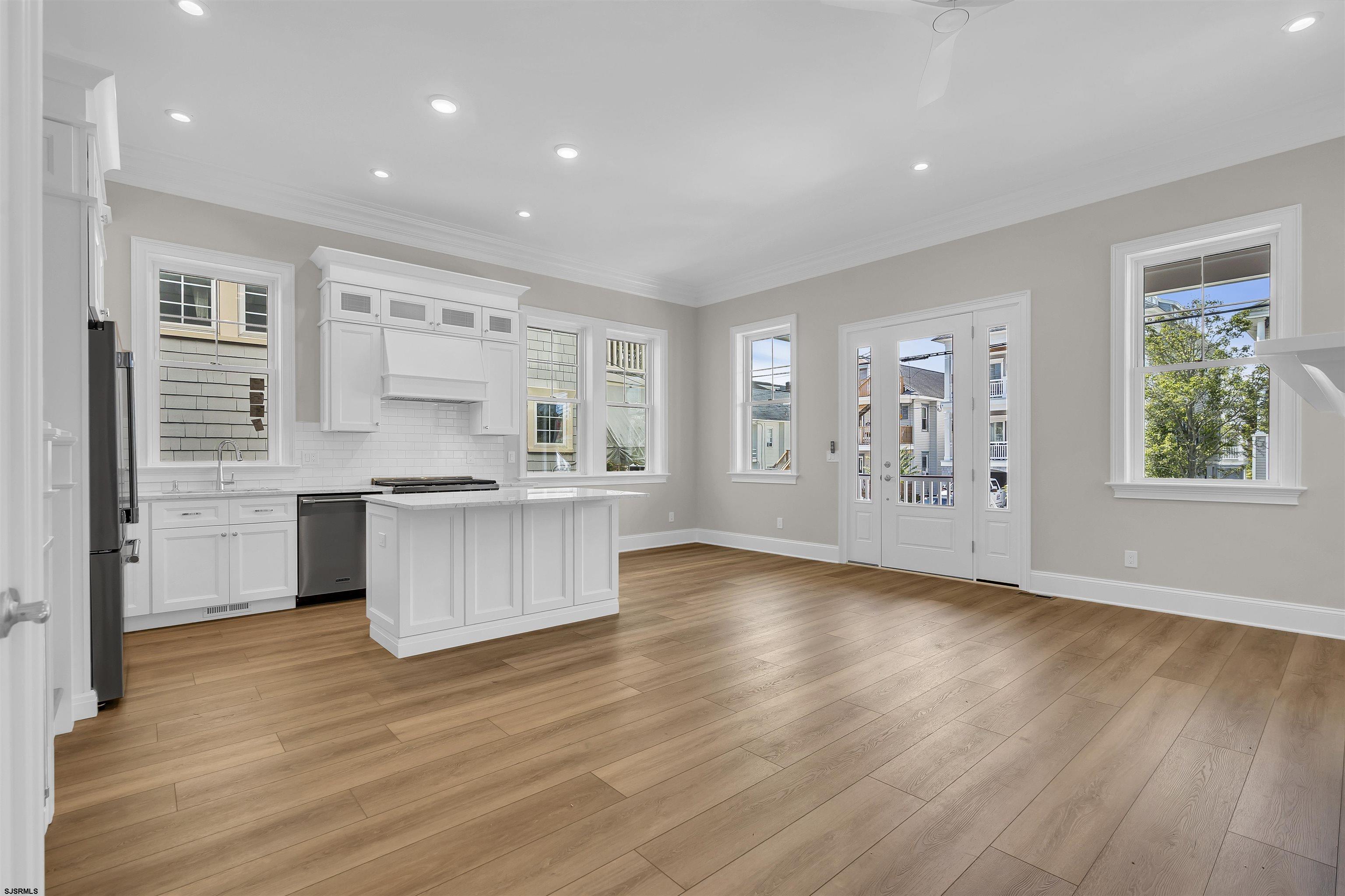 Ocean City, New Jersey 08226, United States, 3 Bedrooms Bedrooms, ,2 BathroomsBathrooms,Residential,Active,204458