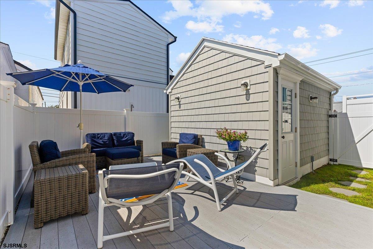 Margate, New Jersey 08402, United States, 4 Bedrooms Bedrooms, ,3 BathroomsBathrooms,Residential,Active,86434