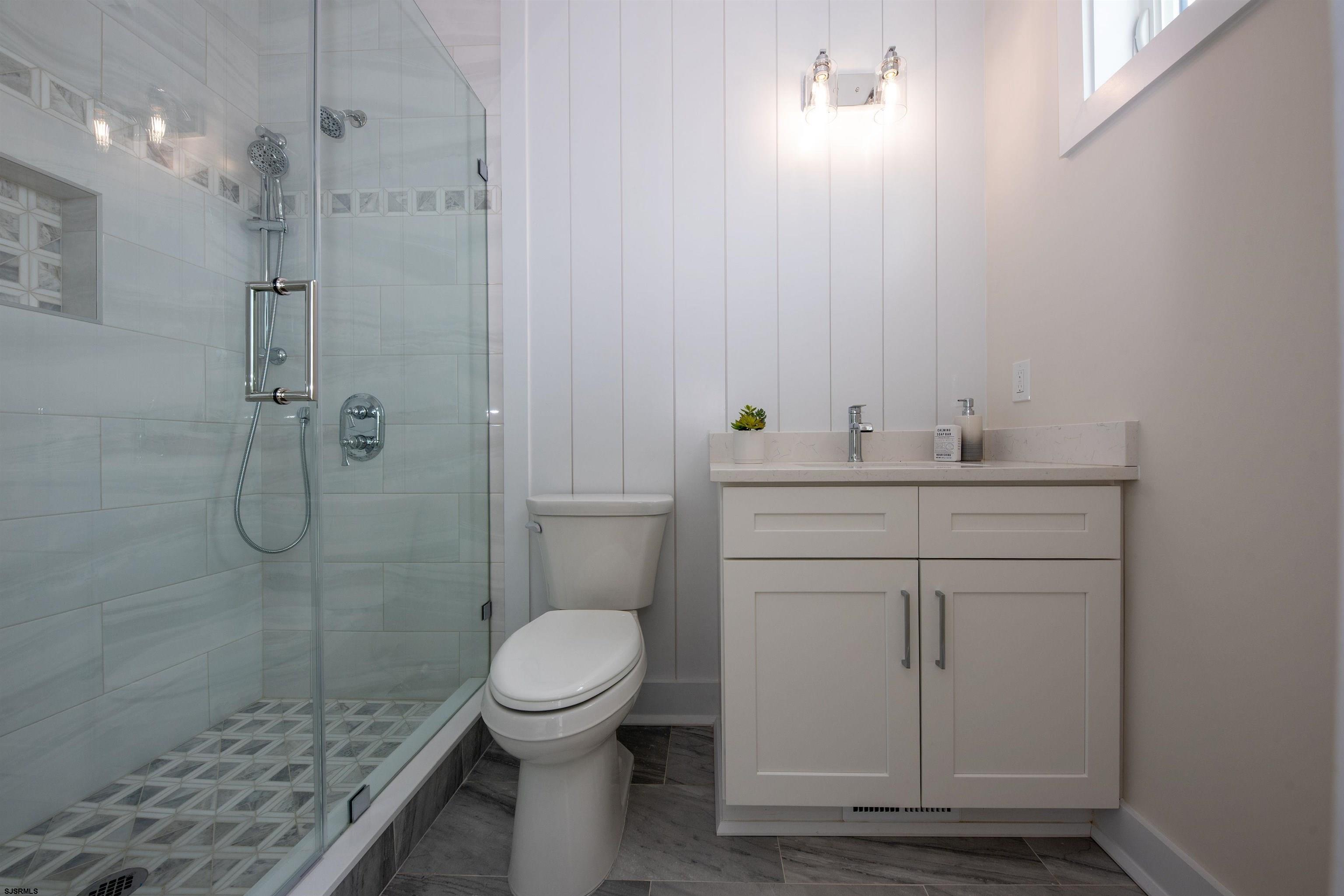 Ocean City, New Jersey 08226, United States, 5 Bedrooms Bedrooms, ,6 BathroomsBathrooms,Residential,Active,144243