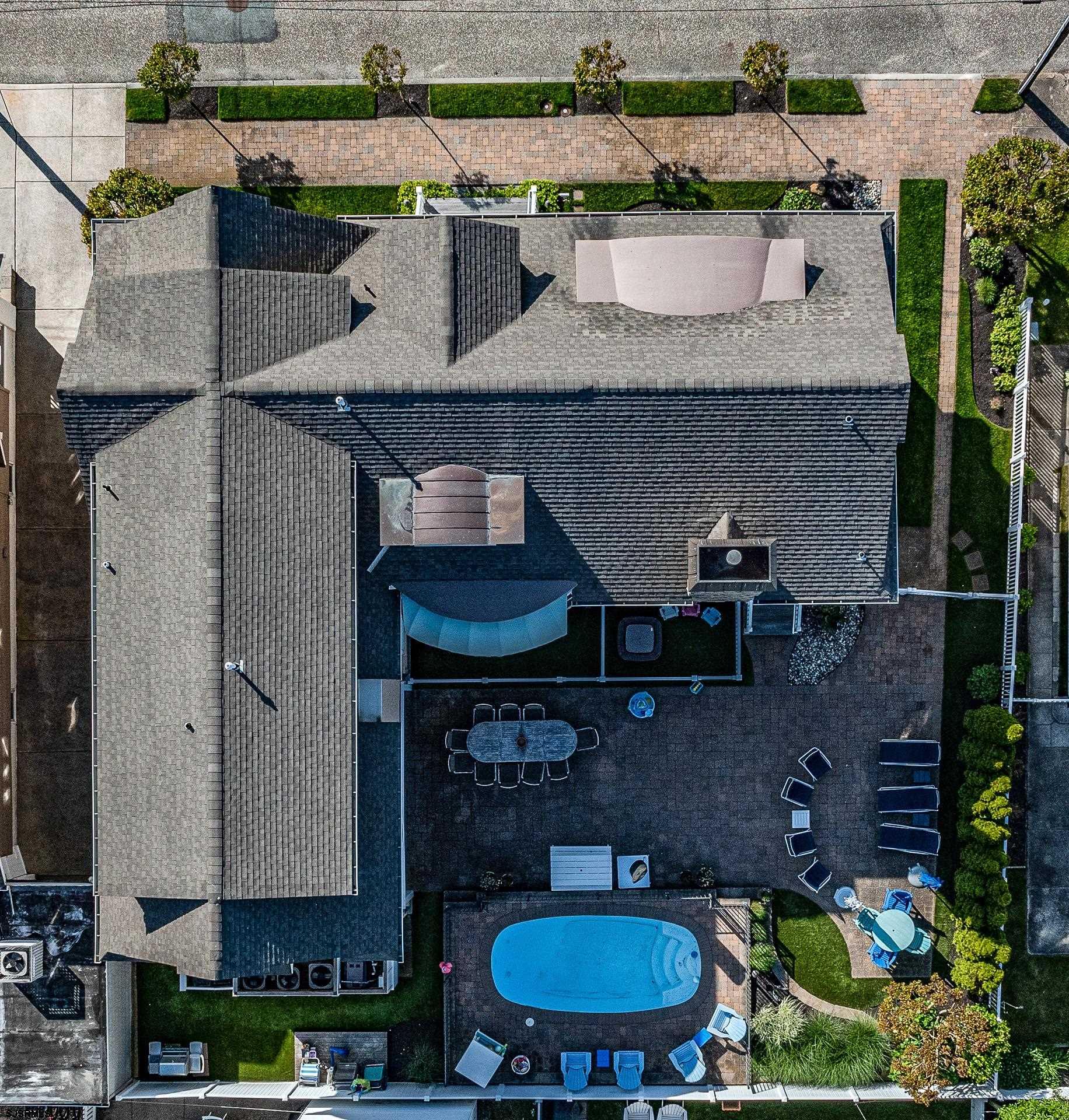 Ocean City, New Jersey 08226, United States, 6 Bedrooms Bedrooms, ,6 BathroomsBathrooms,Residential,Active,16458