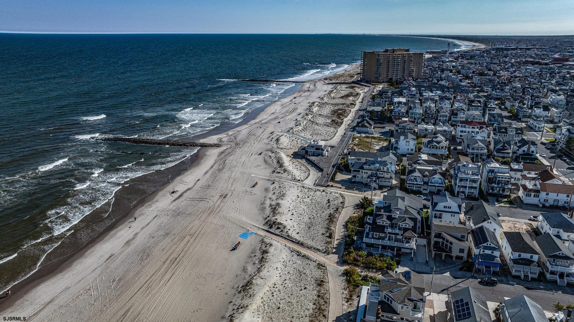 Ocean City, New Jersey 08226, United States, 6 Bedrooms Bedrooms, ,6 BathroomsBathrooms,Residential,Active,16458
