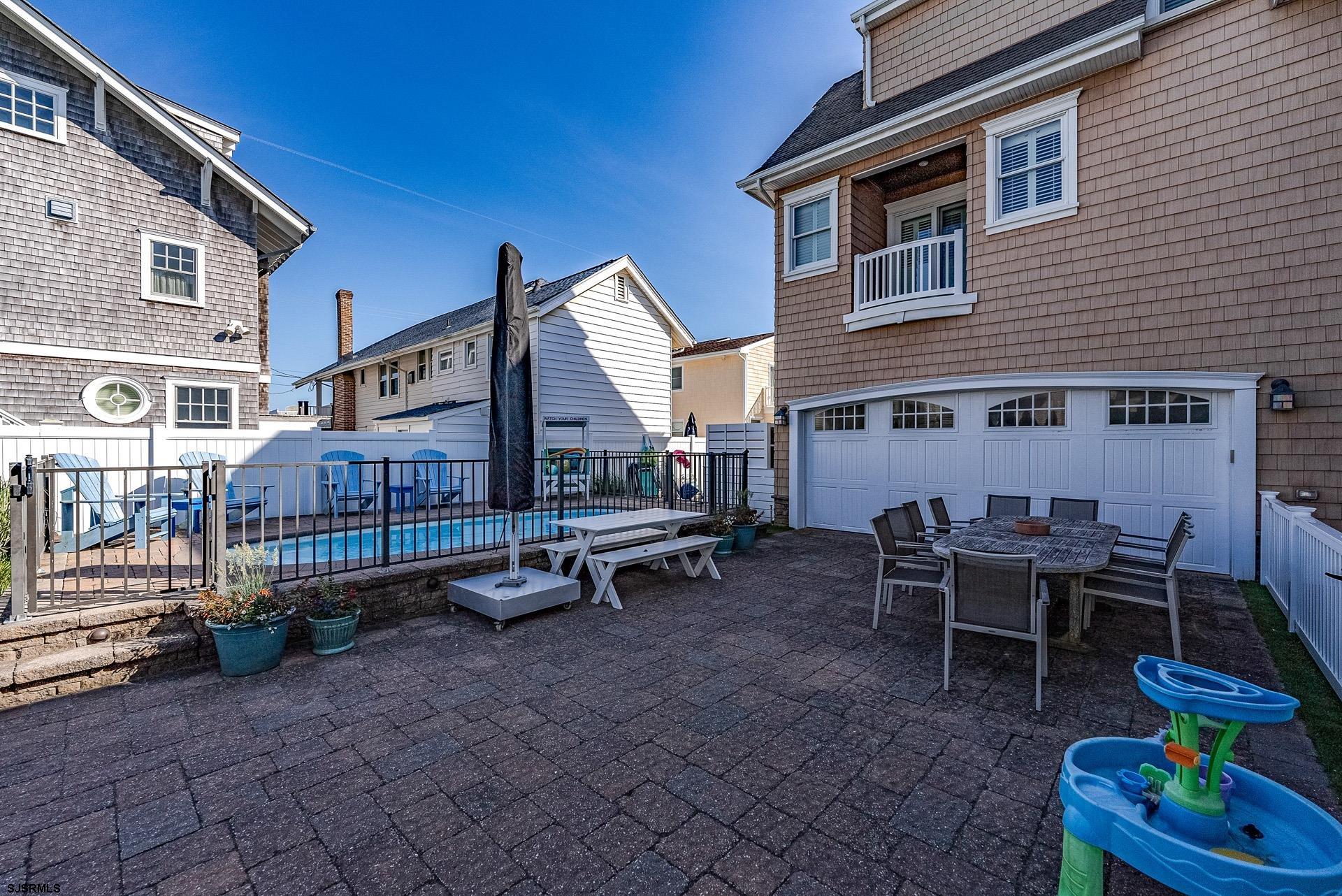 Ocean City, New Jersey 08226, United States, 6 Bedrooms Bedrooms, ,6 BathroomsBathrooms,Residential,Active,16458