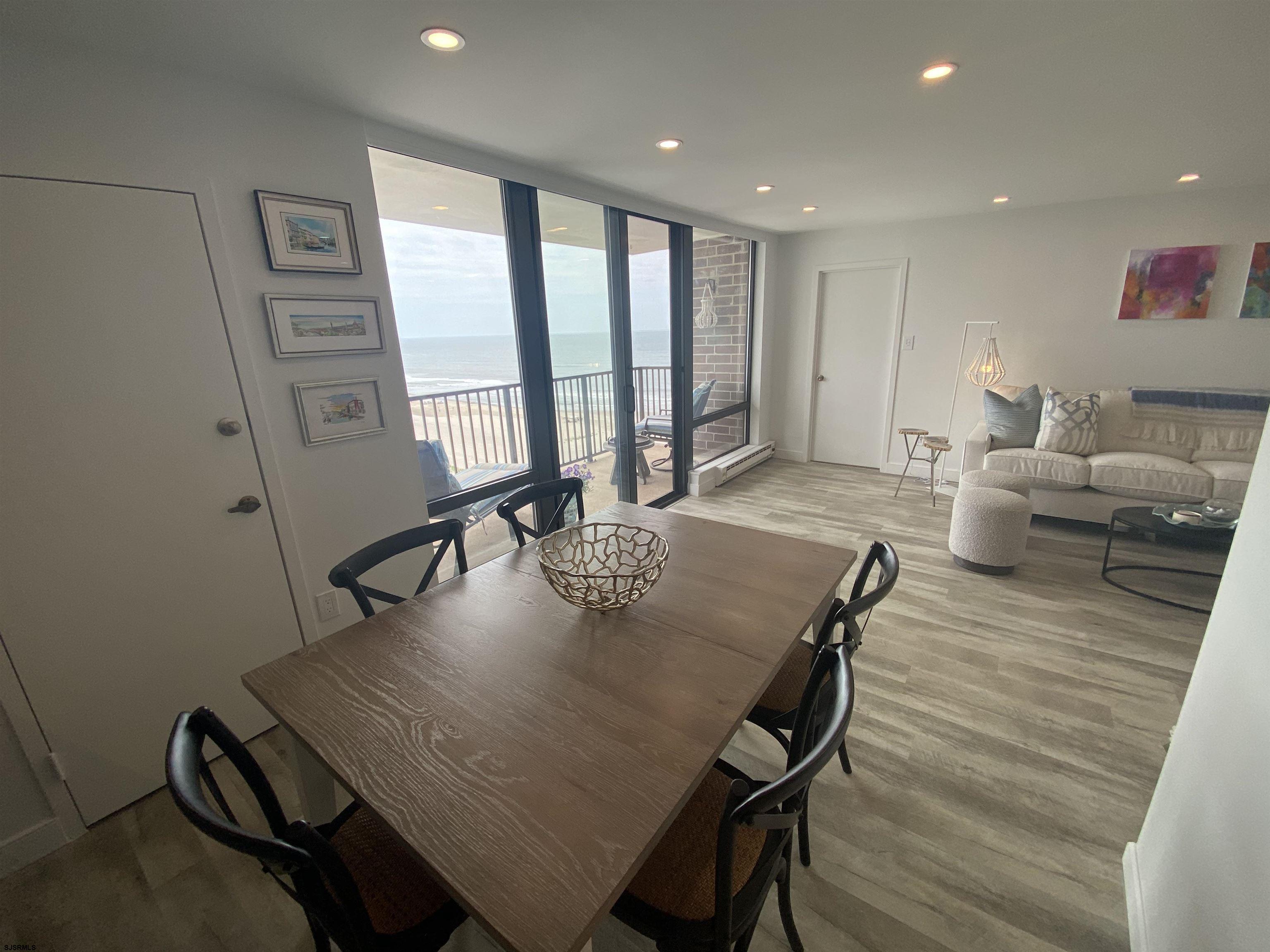 Margate, New Jersey 08402, United States, 1 Bedroom Bedrooms, ,2 BathroomsBathrooms,Residential,Active,100775