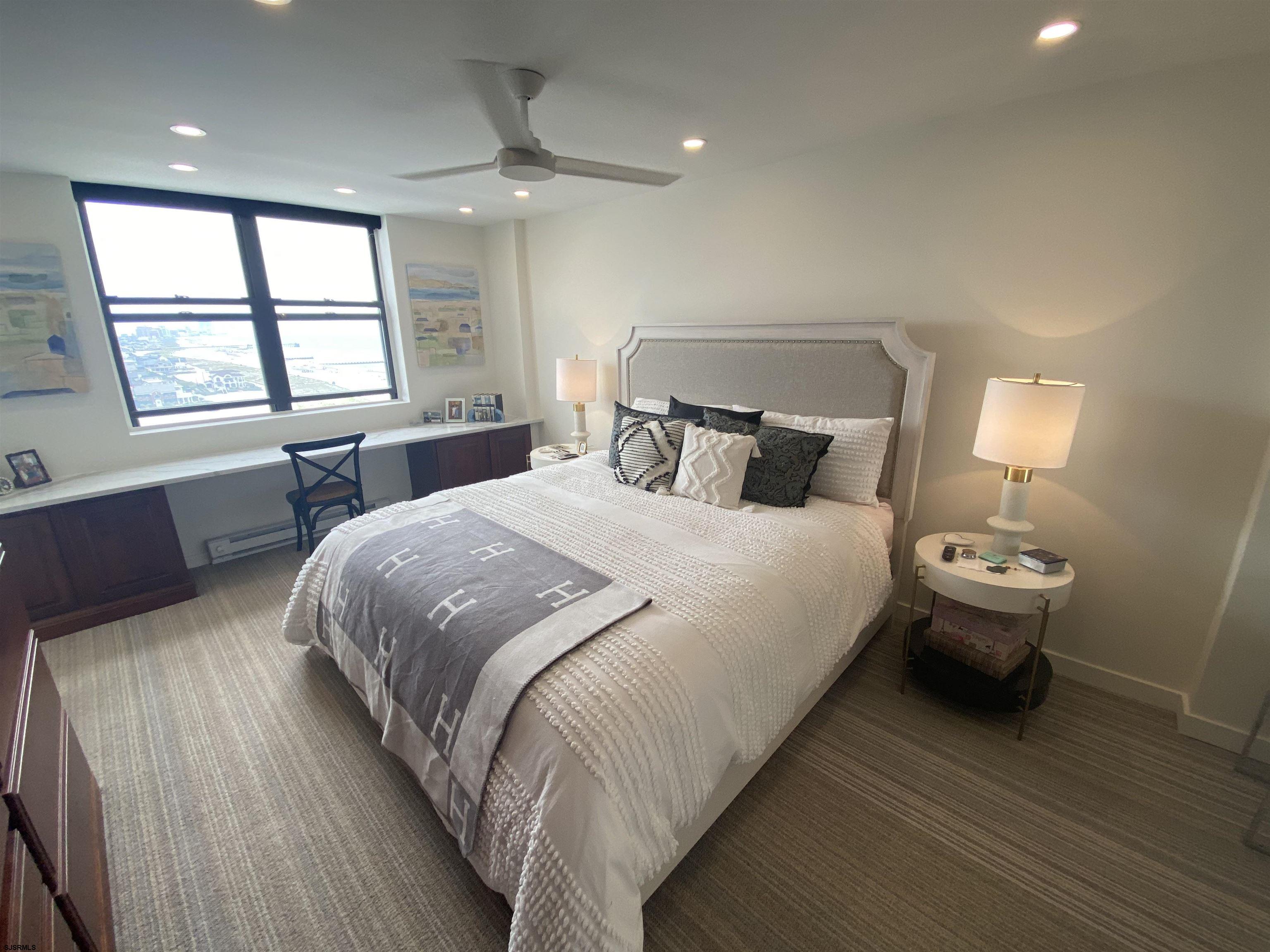 Margate, New Jersey 08402, United States, 1 Bedroom Bedrooms, ,2 BathroomsBathrooms,Residential,Active,100775