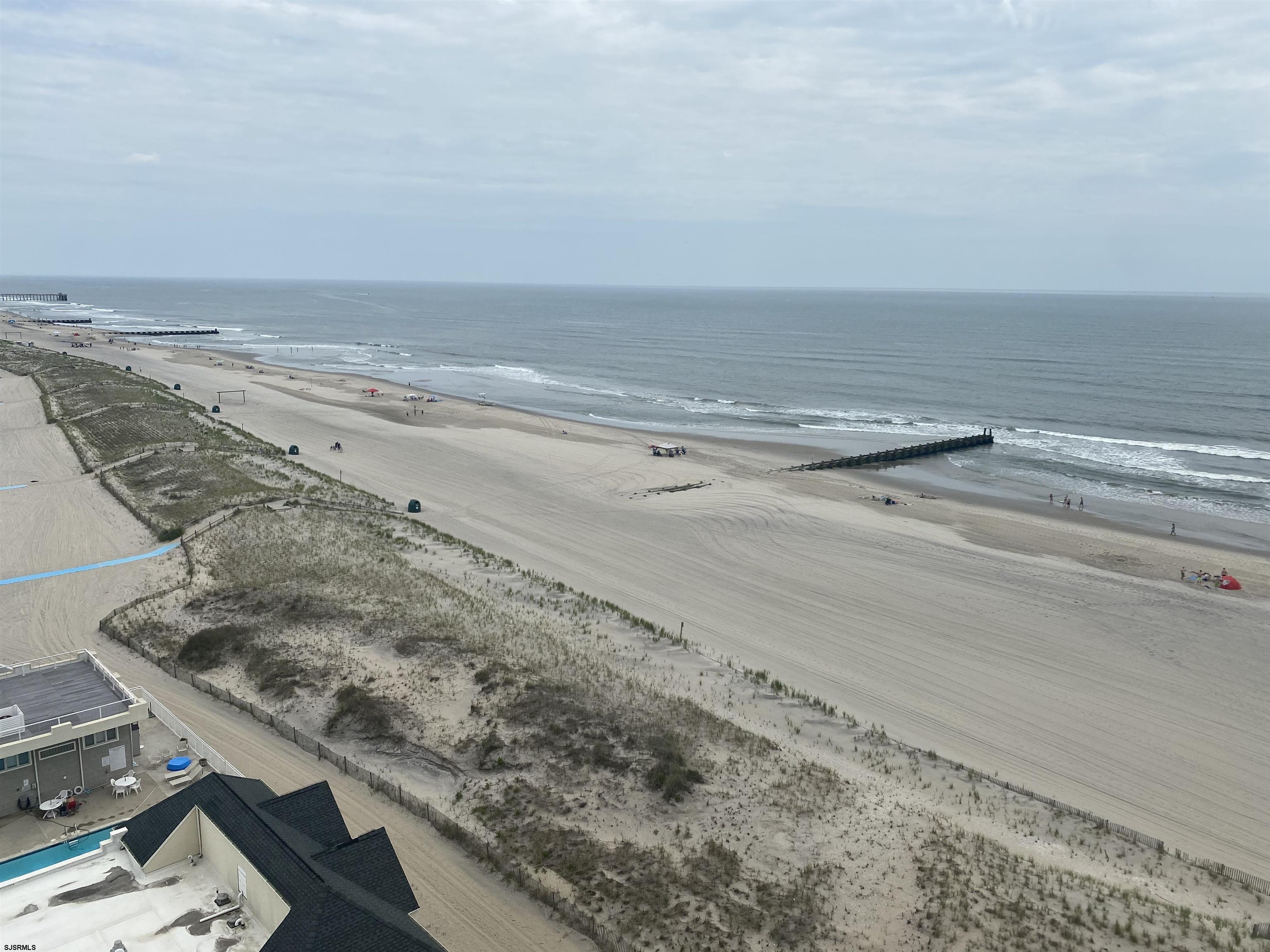 Margate, New Jersey 08402, United States, 1 Bedroom Bedrooms, ,2 BathroomsBathrooms,Residential,Active,100775