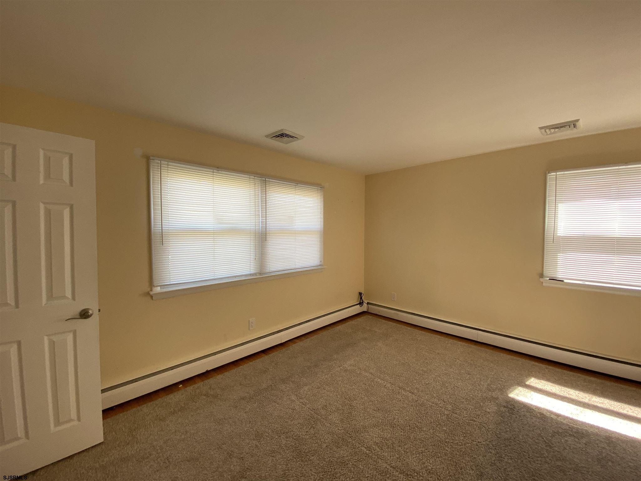 Atlantic City, New Jersey 08401, United States, 2 Bedrooms Bedrooms, ,2 BathroomsBathrooms,Residential,Active,251296