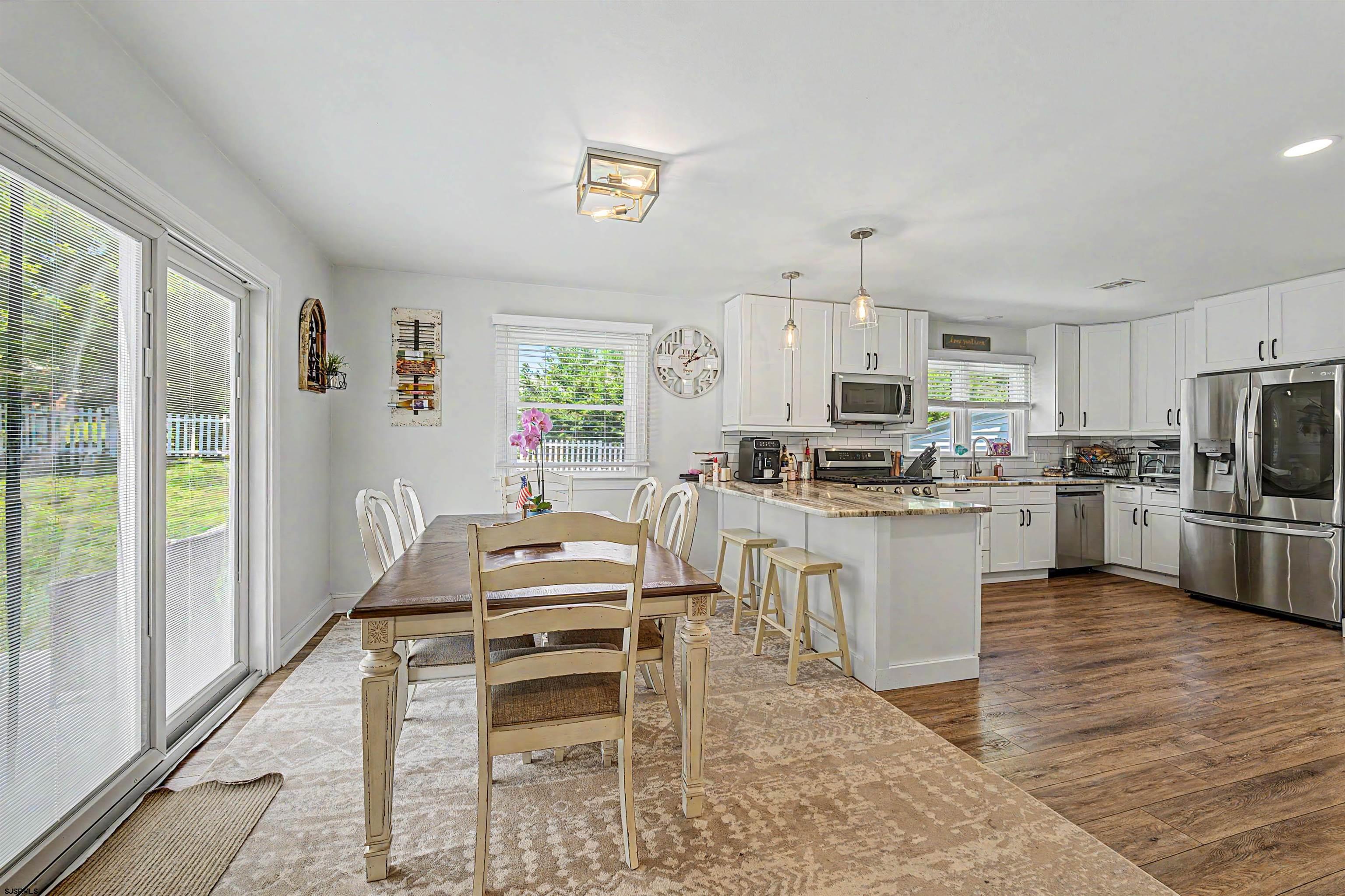202 Helena Dr