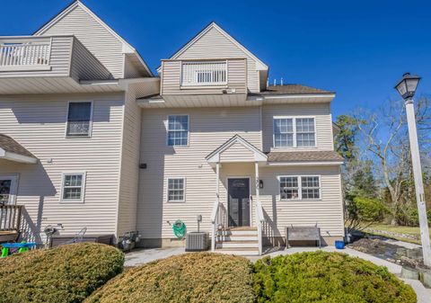 Condo For Sale - 200 Maxwell Ct #200<br/> Egg Harbor Township, NJ 08234