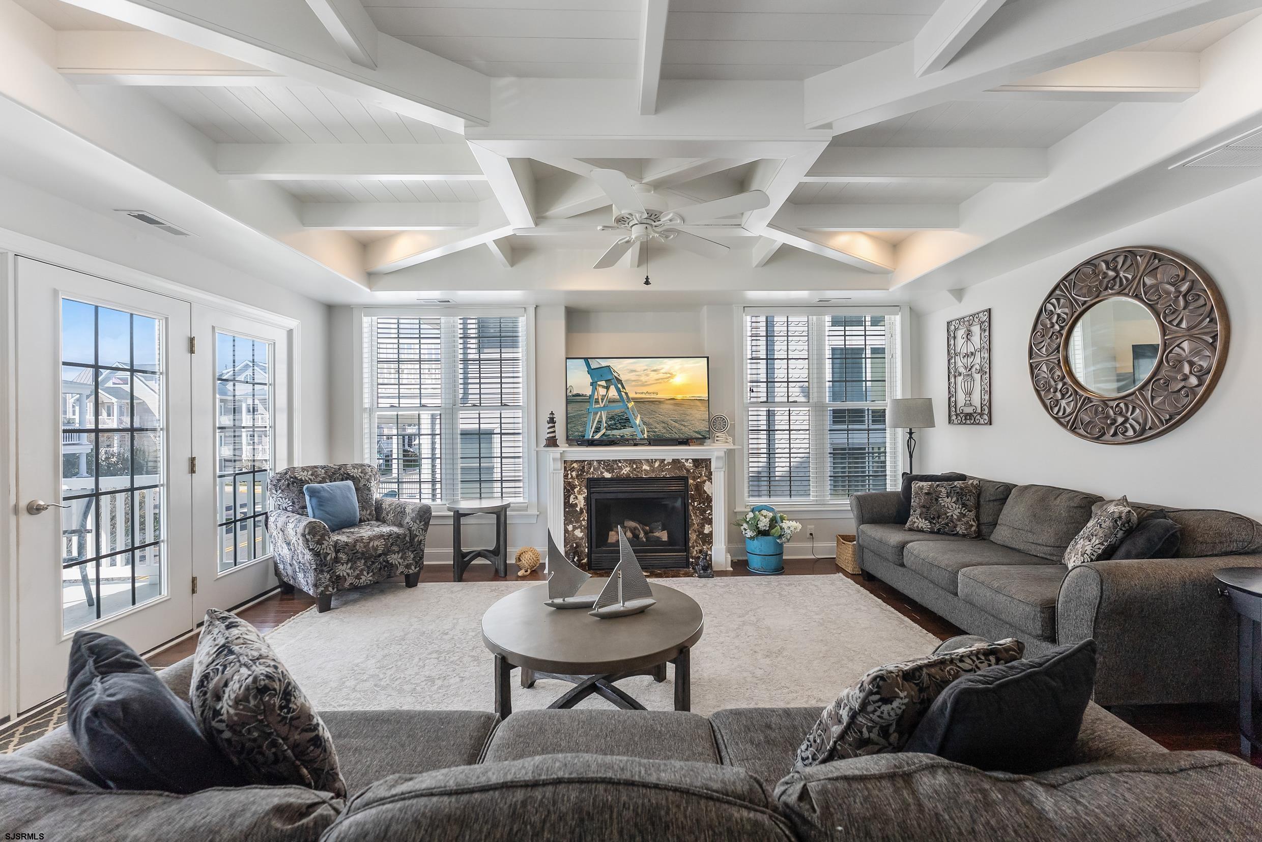 909 4th Street B 2nd floor