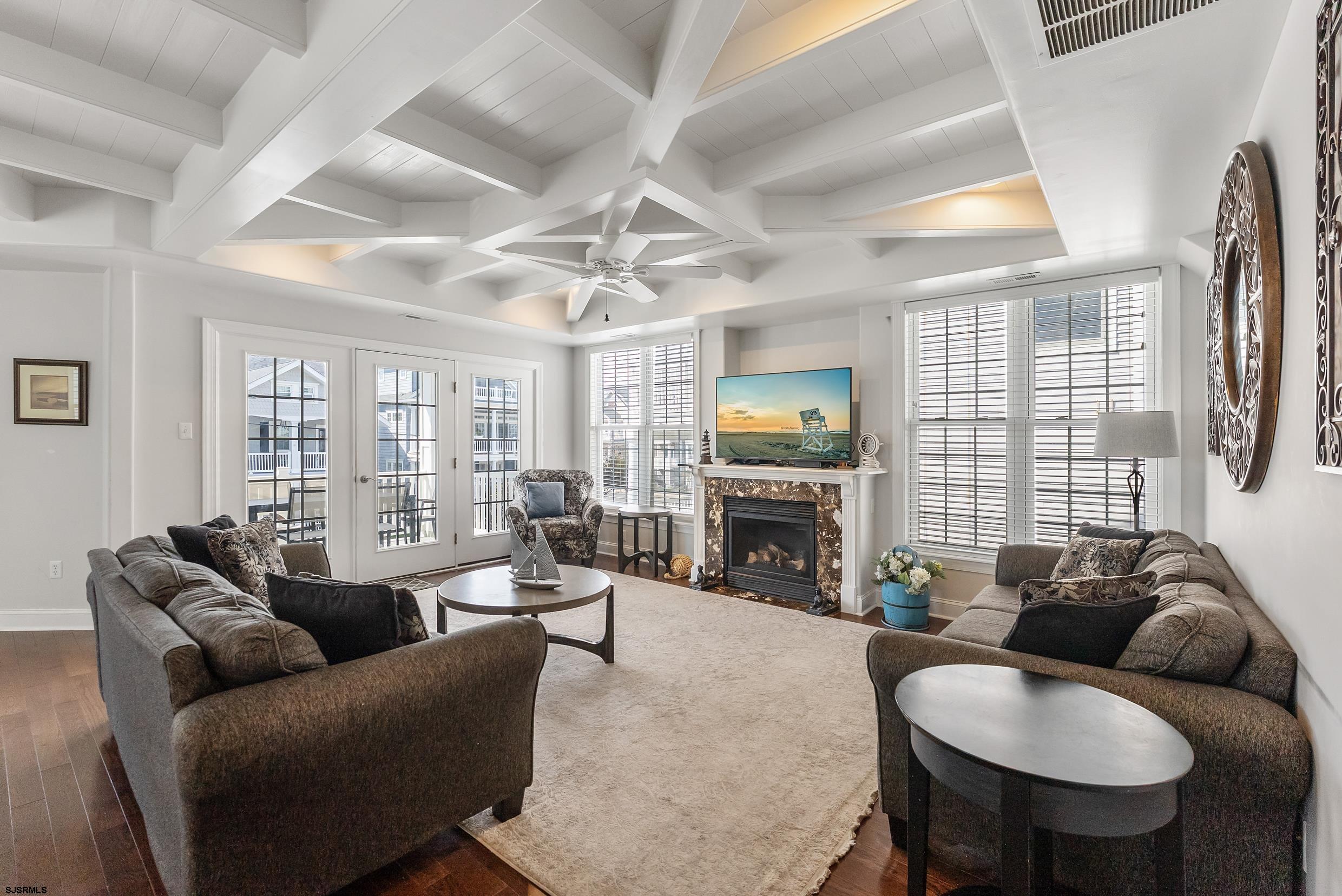 909 4th Street B 2nd floor