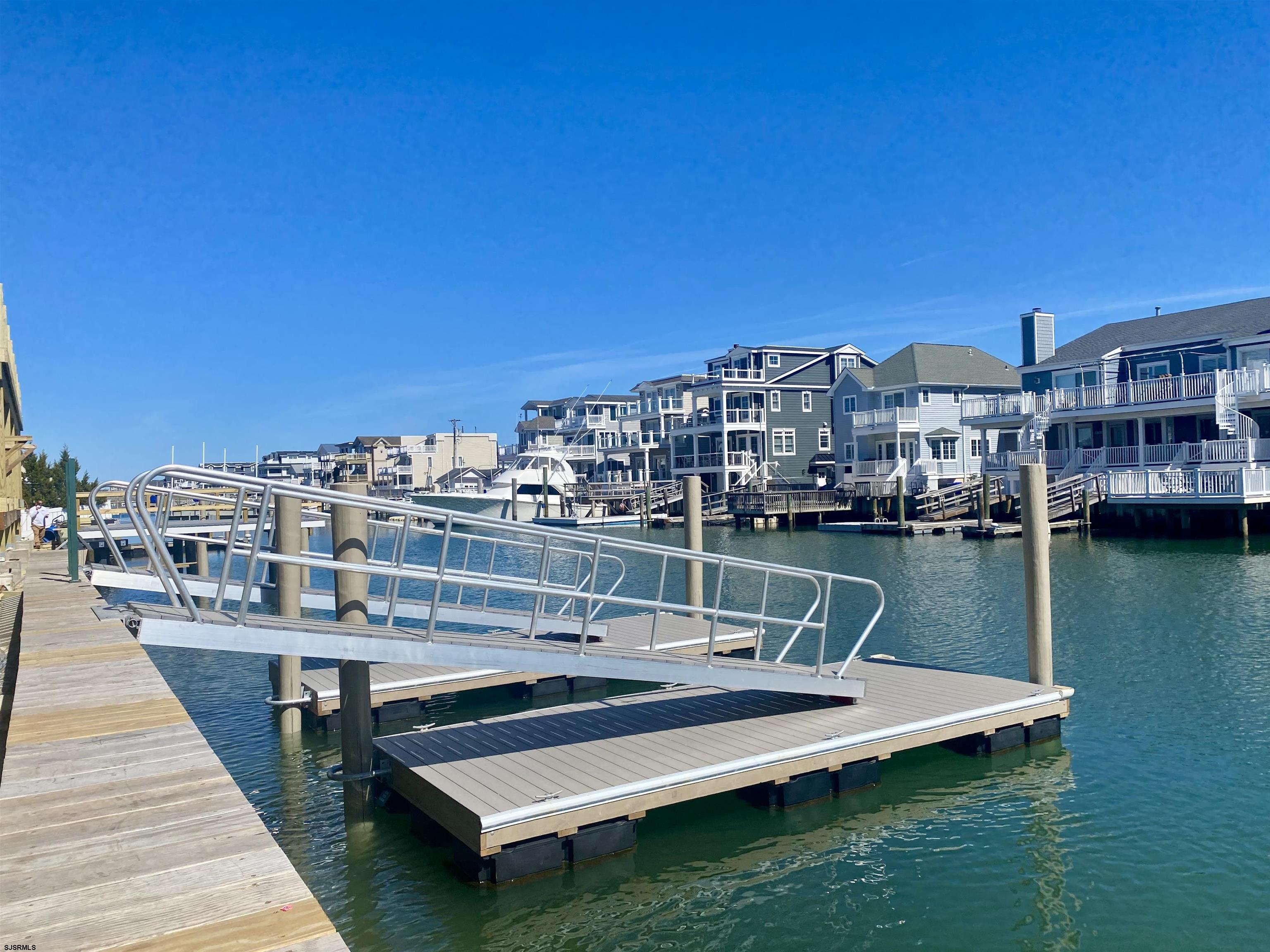 2427 Harbor Ave 2425