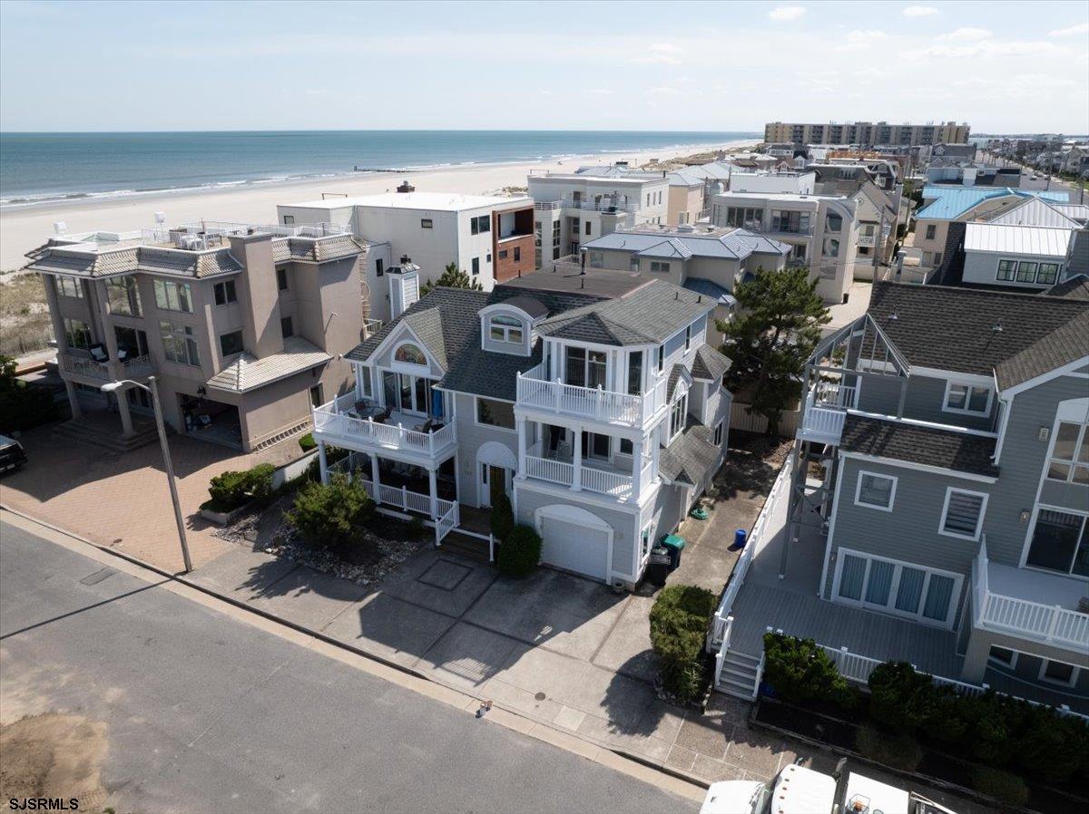 Longport, New Jersey 08403, United States, 3 Bedrooms Bedrooms, ,4 BathroomsBathrooms,Residential,Active,143178