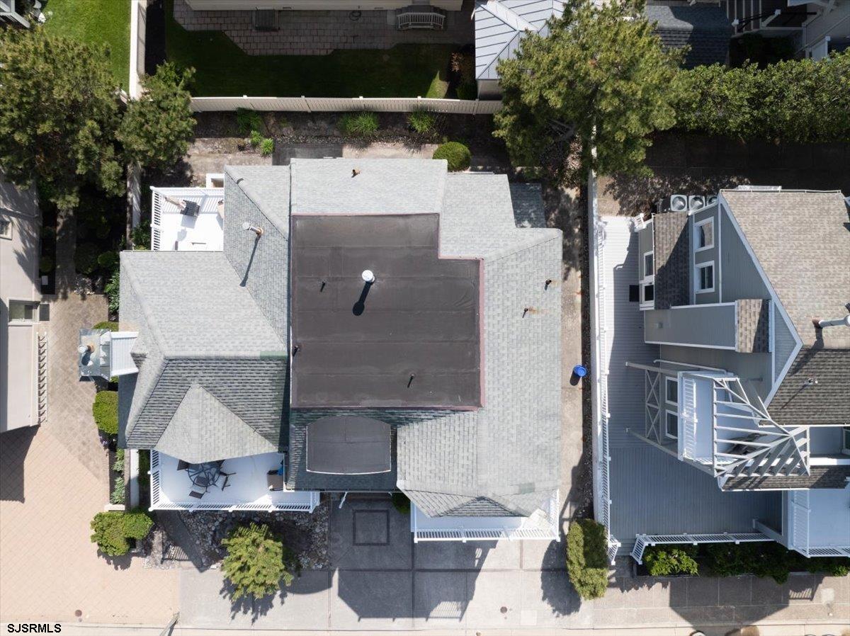 Longport, New Jersey 08403, United States, 3 Bedrooms Bedrooms, ,4 BathroomsBathrooms,Residential,Active,143178