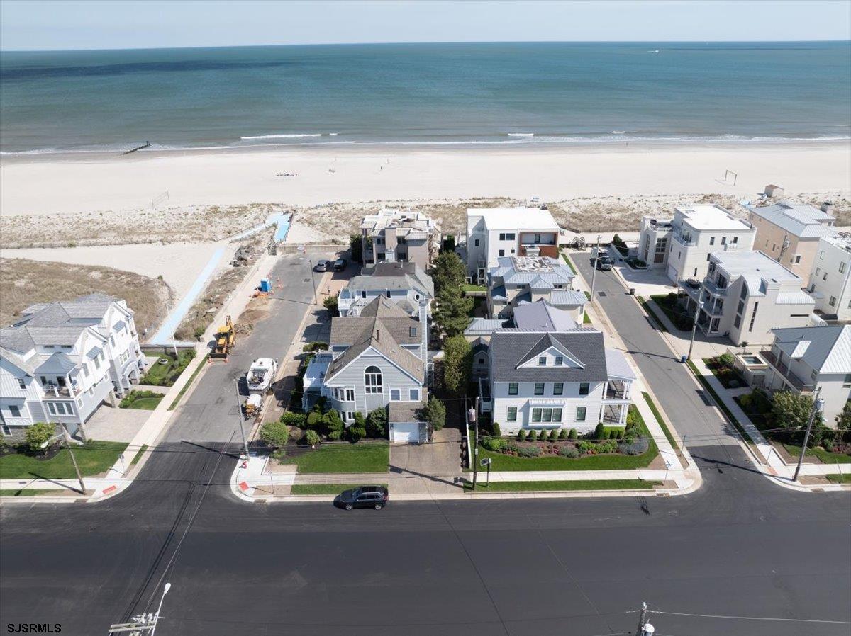 Longport, New Jersey 08403, United States, 3 Bedrooms Bedrooms, ,4 BathroomsBathrooms,Residential,Active,143178