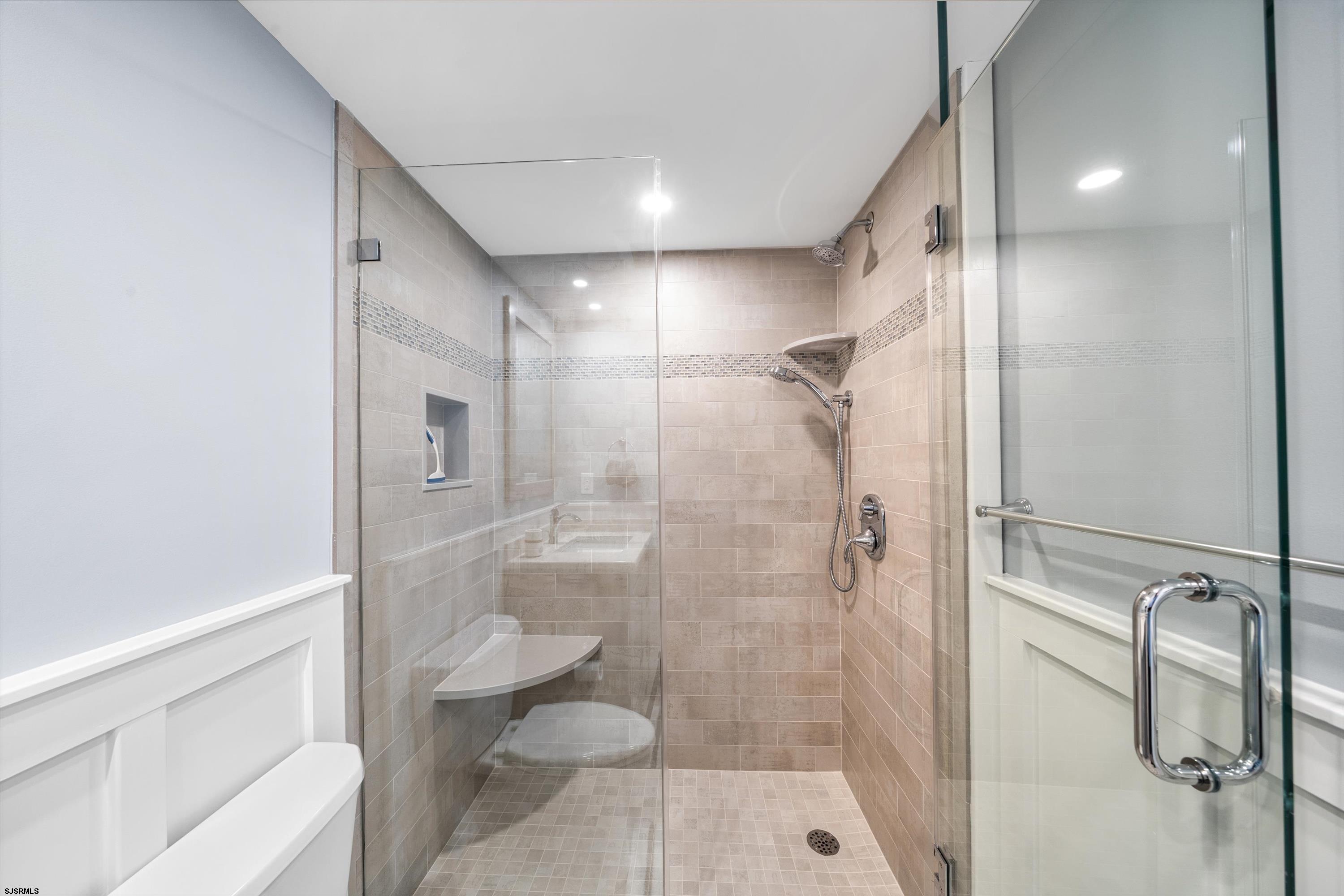 Ocean City, New Jersey 08226, United States, 1 Bedroom Bedrooms, ,1 BathroomBathrooms,Residential,Active,179697