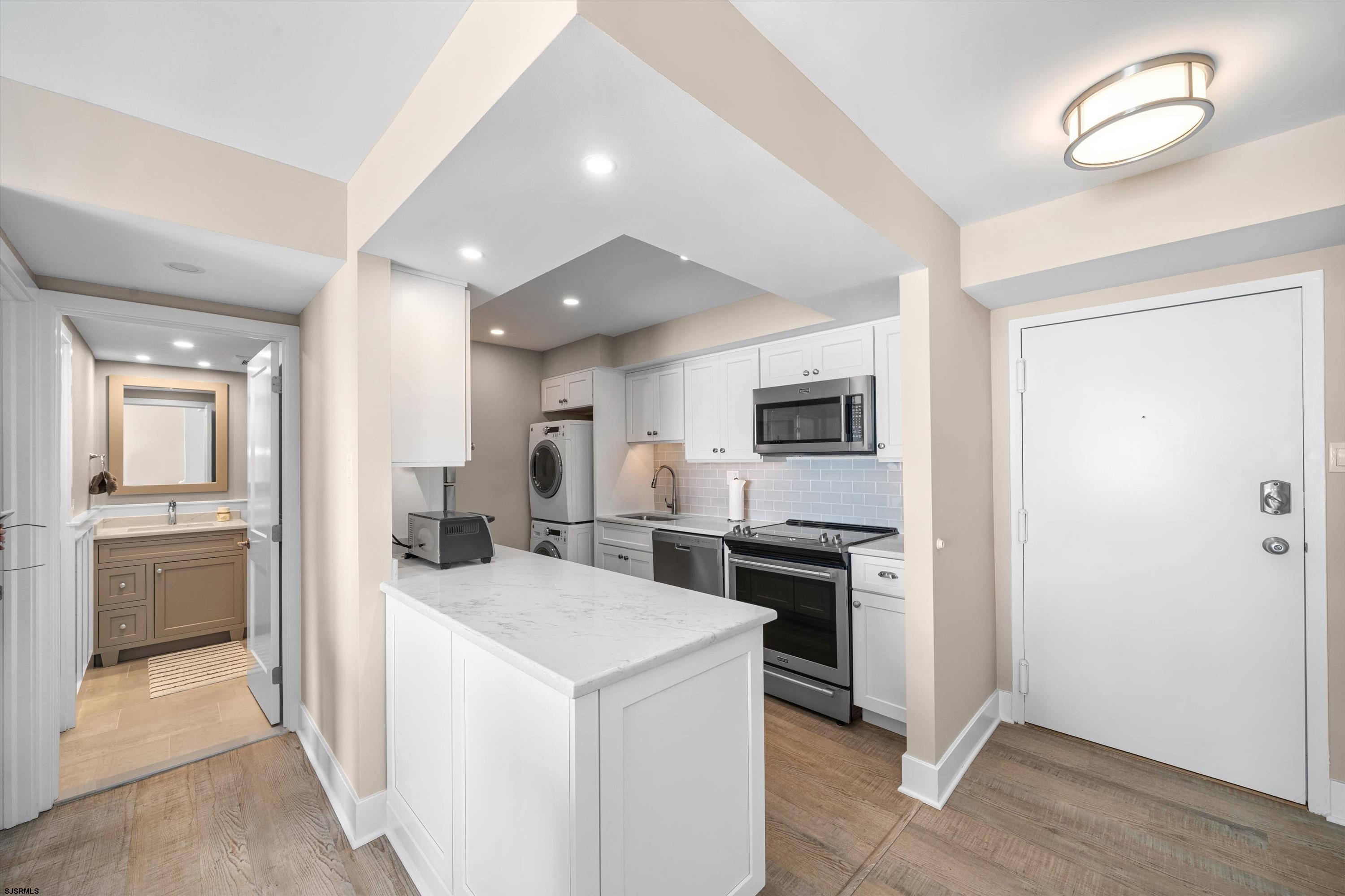 Ocean City, New Jersey 08226, United States, 1 Bedroom Bedrooms, ,1 BathroomBathrooms,Residential,Active,179697