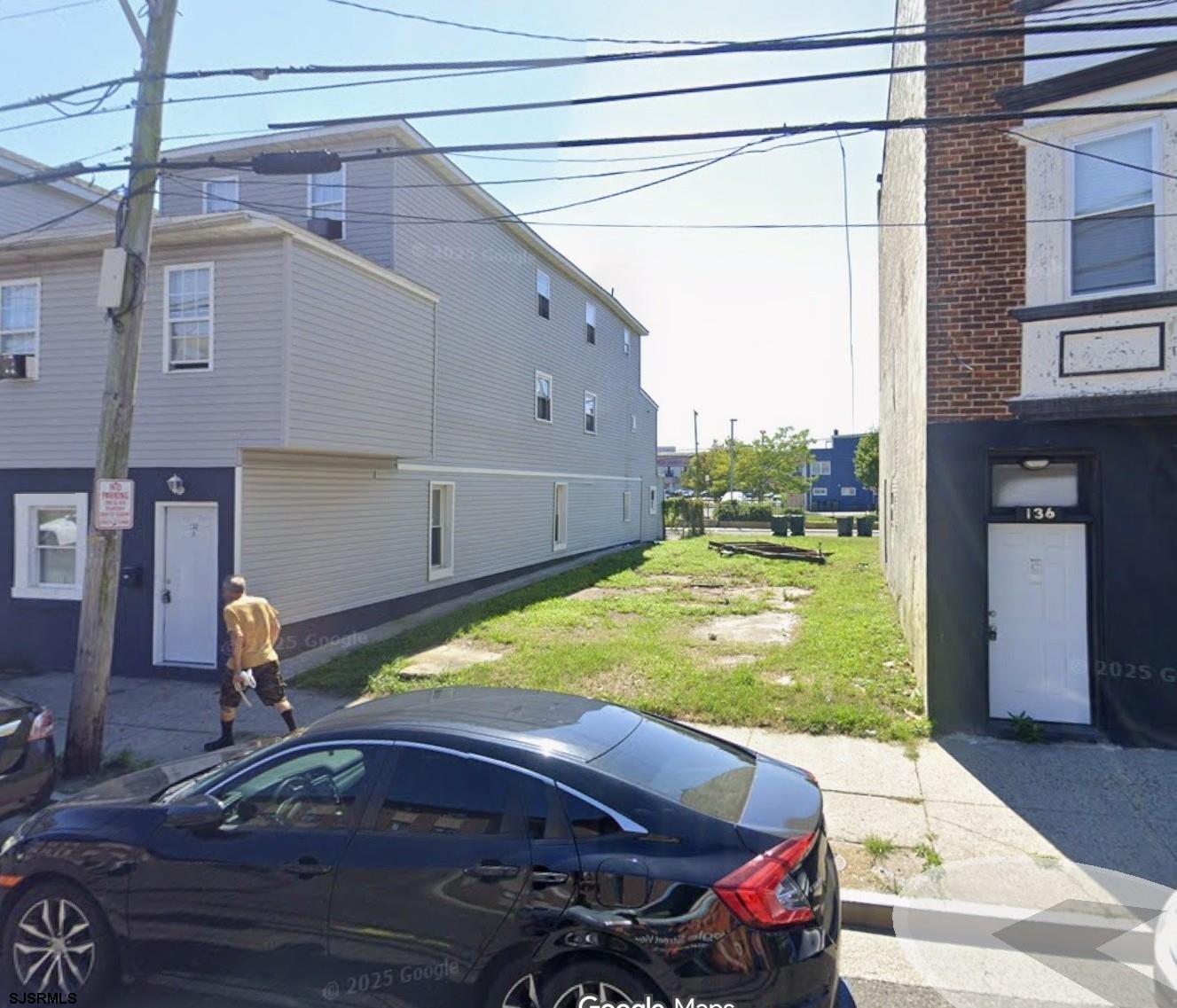 Photo 1 of 1 — 134 N Tennessee, Atlantic City, NJ 08401