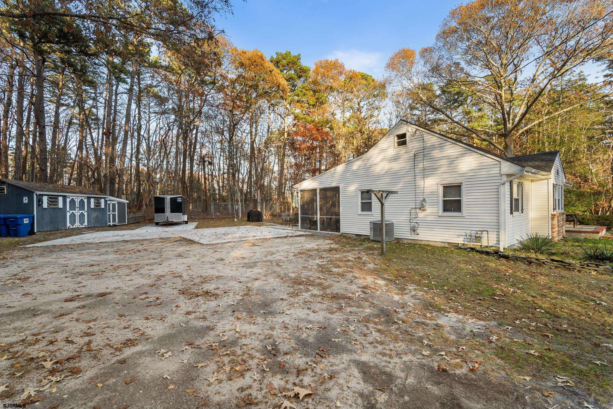 539 E Pennsylvania Ave