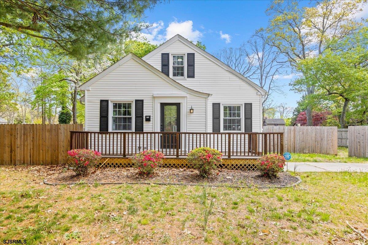 Northfield, New Jersey 08225, United States, 3 Bedrooms Bedrooms, ,2 BathroomsBathrooms,Residential,Active,121739