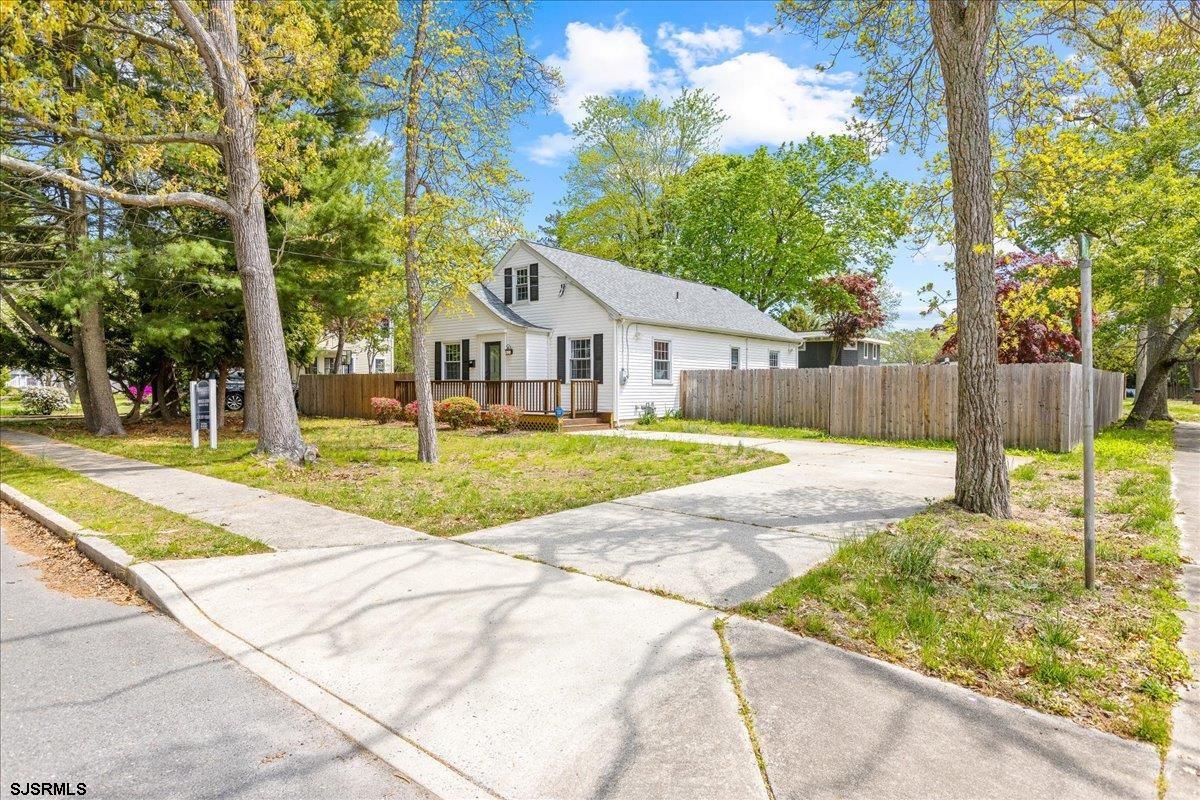 Northfield, New Jersey 08225, United States, 3 Bedrooms Bedrooms, ,2 BathroomsBathrooms,Residential,Active,121739