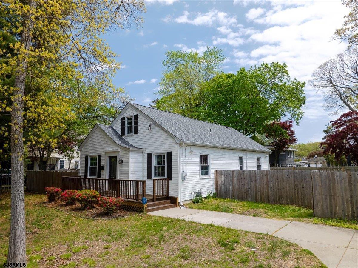 Northfield, New Jersey 08225, United States, 3 Bedrooms Bedrooms, ,2 BathroomsBathrooms,Residential,Active,121739