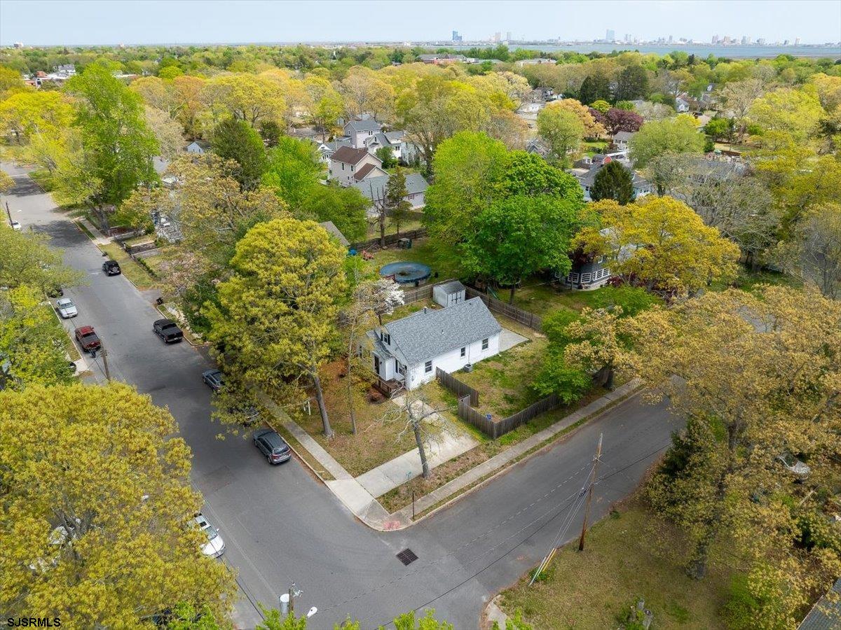 Northfield, New Jersey 08225, United States, 3 Bedrooms Bedrooms, ,2 BathroomsBathrooms,Residential,Active,121739