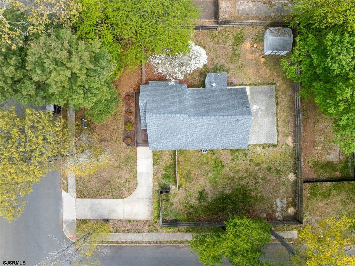 Northfield, New Jersey 08225, United States, 3 Bedrooms Bedrooms, ,2 BathroomsBathrooms,Residential,Active,121739