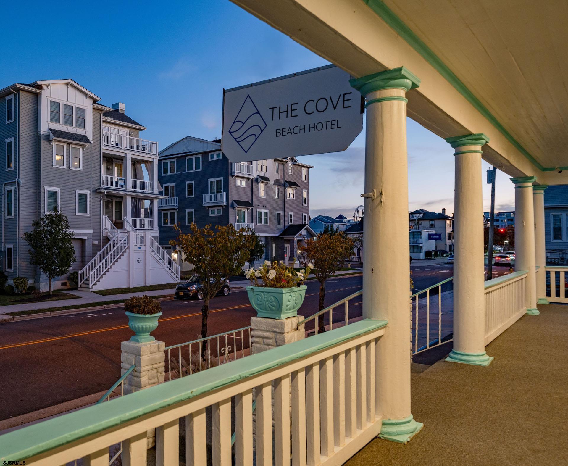 724 Ocean