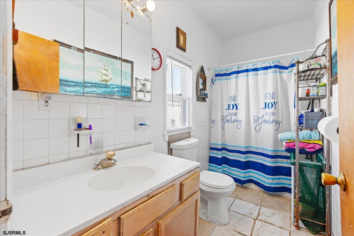 Atlantic City, New Jersey 08401, United States, 2 Bedrooms Bedrooms, ,2 BathroomsBathrooms,Residential,Active,17795