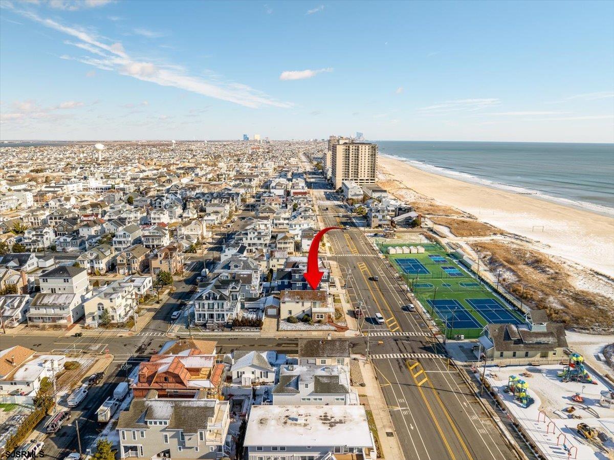 Longport, New Jersey 08403, United States, 6 Bedrooms Bedrooms, ,6 BathroomsBathrooms,Residential,Active,16796
