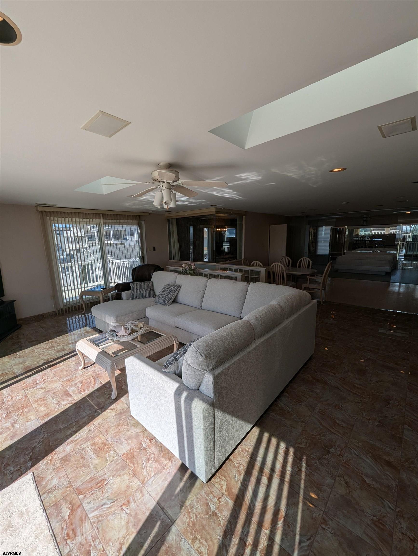 Longport, New Jersey 08403, United States, 3 Bedrooms Bedrooms, ,3 BathroomsBathrooms,Residential,Active,100373