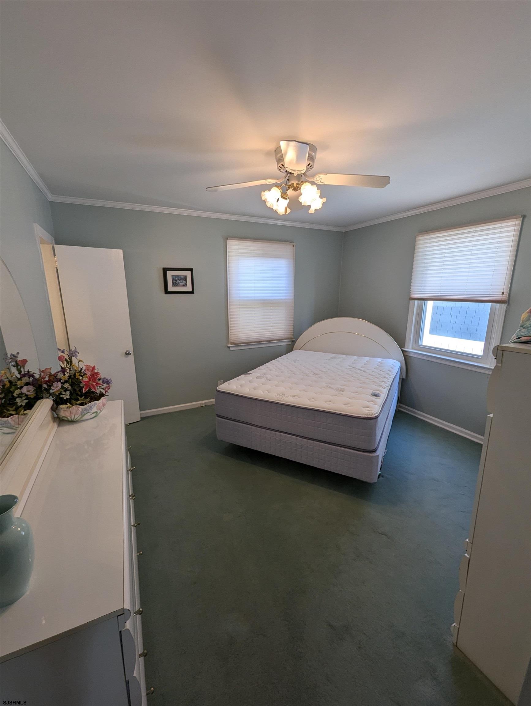 Longport, New Jersey 08403, United States, 3 Bedrooms Bedrooms, ,3 BathroomsBathrooms,Residential,Active,100373