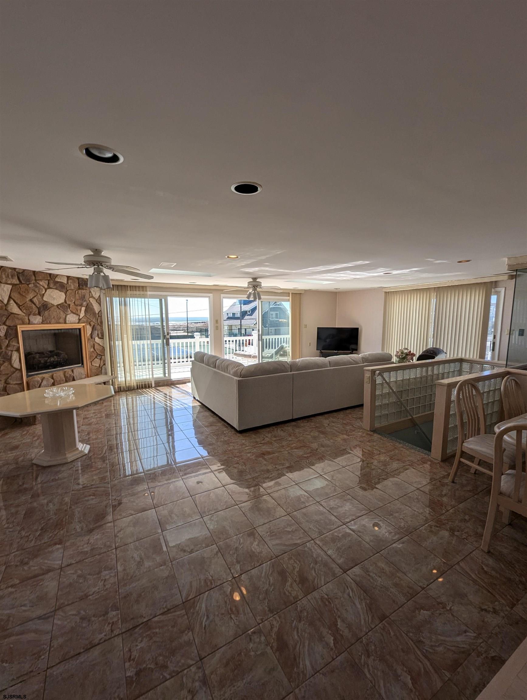 Longport, New Jersey 08403, United States, 3 Bedrooms Bedrooms, ,3 BathroomsBathrooms,Residential,Active,100373