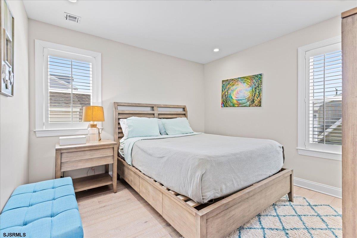 Margate, New Jersey 08402, United States, 5 Bedrooms Bedrooms, ,4 BathroomsBathrooms,Residential,Active,180806