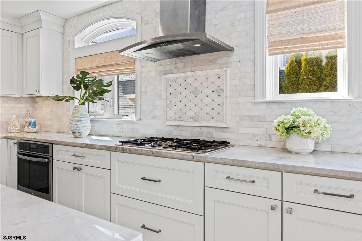 Margate, New Jersey 08402, United States, 5 Bedrooms Bedrooms, ,4 BathroomsBathrooms,Residential,Active,180806