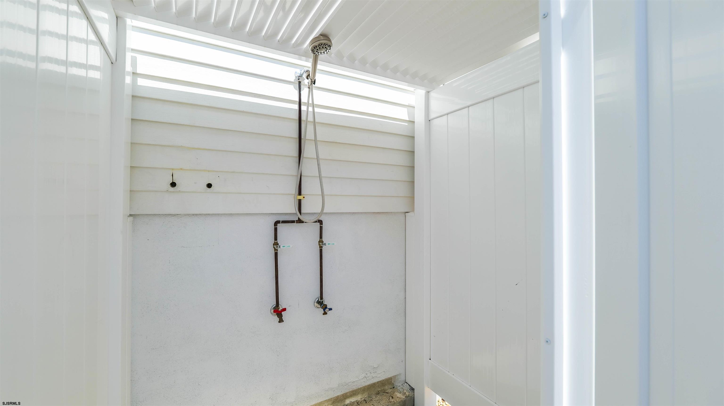 Ocean City, New Jersey 08226, United States, 3 Bedrooms Bedrooms, ,3 BathroomsBathrooms,Residential,Active,101463