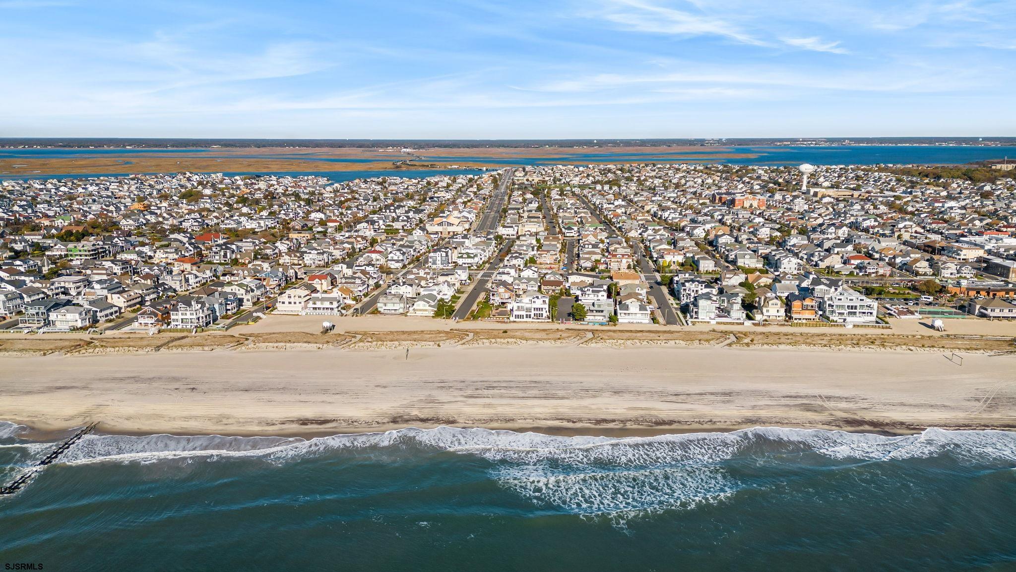 Margate, New Jersey 08402, United States, 4 Bedrooms Bedrooms, ,3 BathroomsBathrooms,Residential,Active,201812