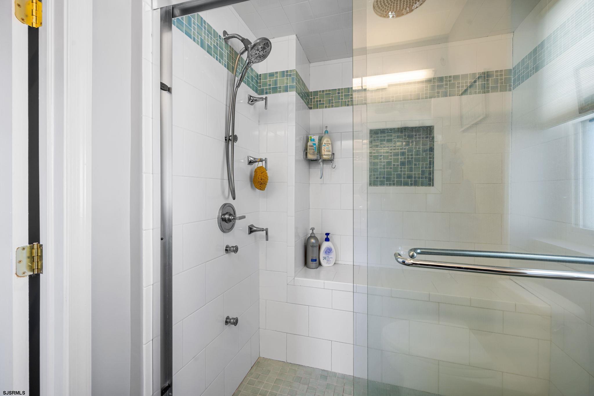 Margate, New Jersey 08402, United States, 4 Bedrooms Bedrooms, ,3 BathroomsBathrooms,Residential,Active,201812