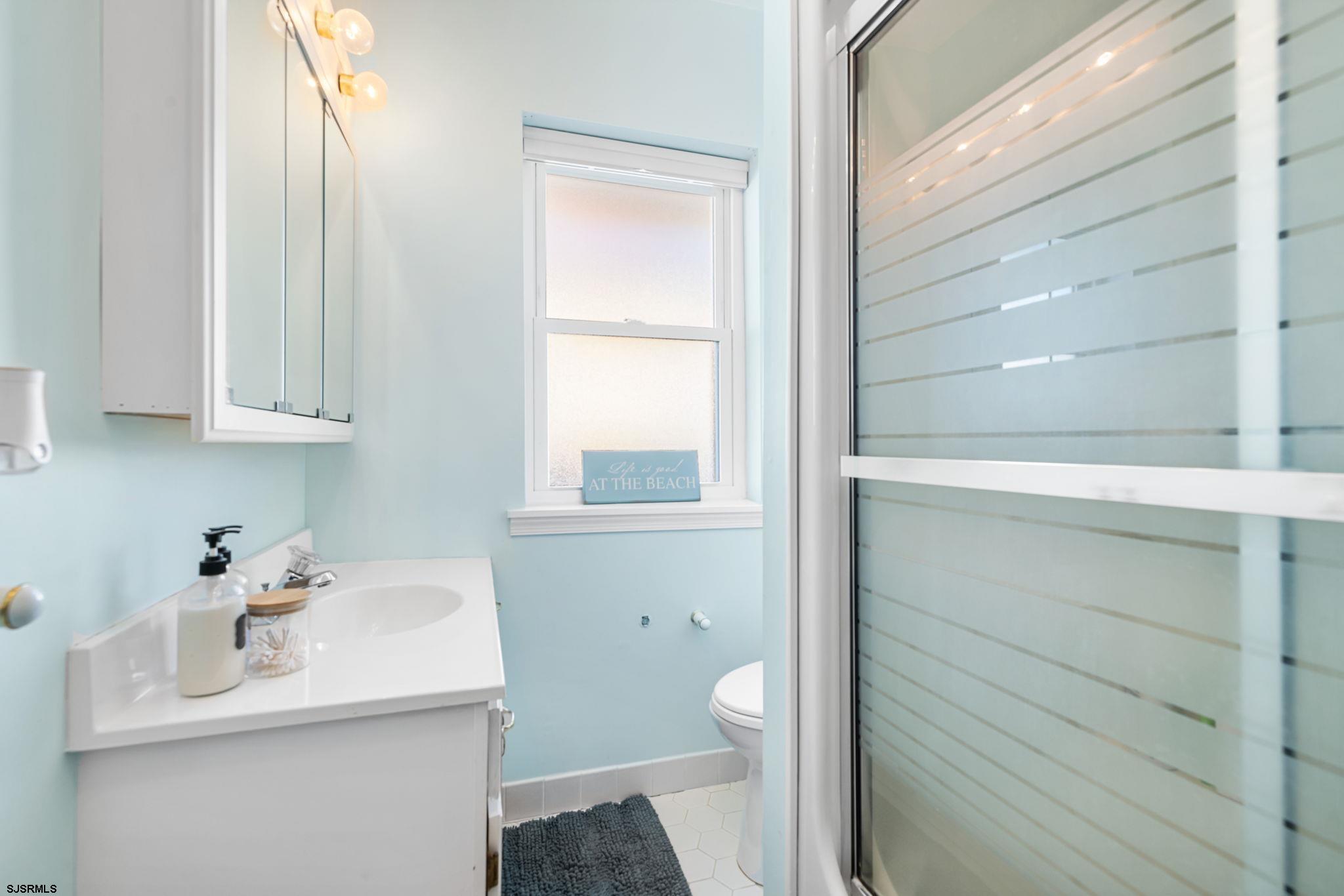 Margate, New Jersey 08402, United States, 4 Bedrooms Bedrooms, ,3 BathroomsBathrooms,Residential,Active,201812