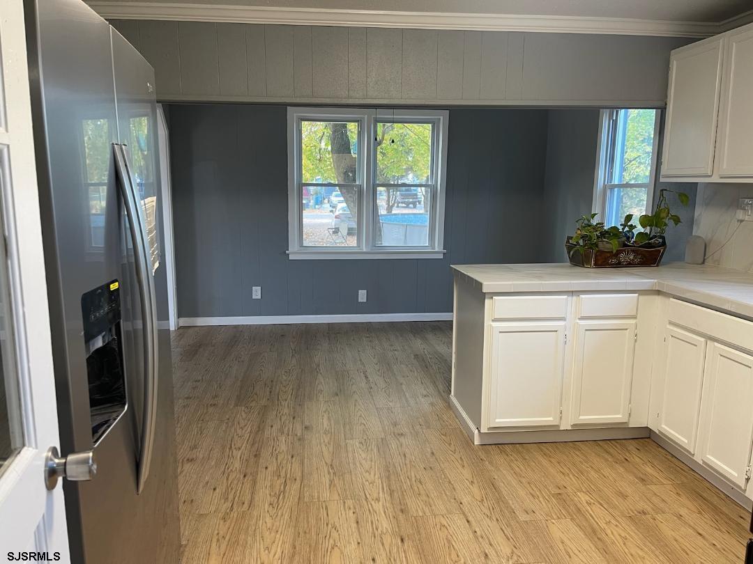 Penns Grove Borough, New Jersey 08069, United States, 4 Bedrooms Bedrooms, ,1 BathroomBathrooms,Residential,Pending,26332