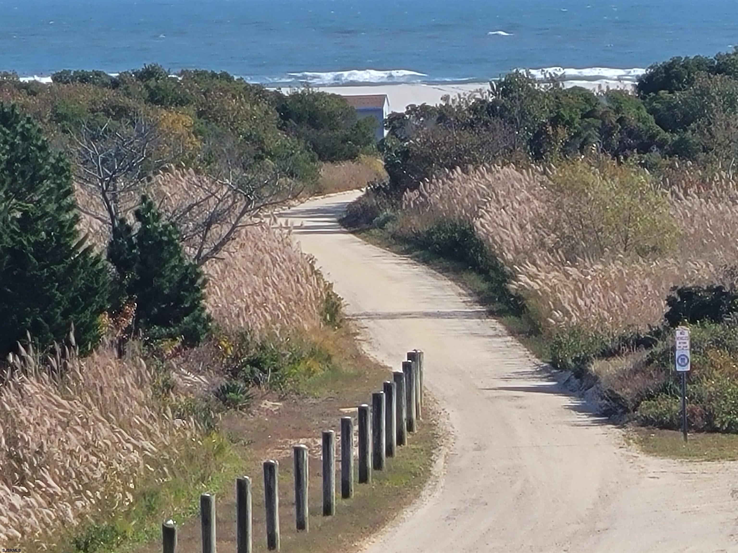 Brigantine, New Jersey 08203, United States, 2 Bedrooms Bedrooms, ,2 BathroomsBathrooms,Residential,Pending,69336