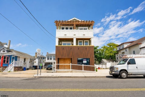 Photo of 111 N Dorset AVE #B, Ventnor, NJ 08406 (MLS # 611116)