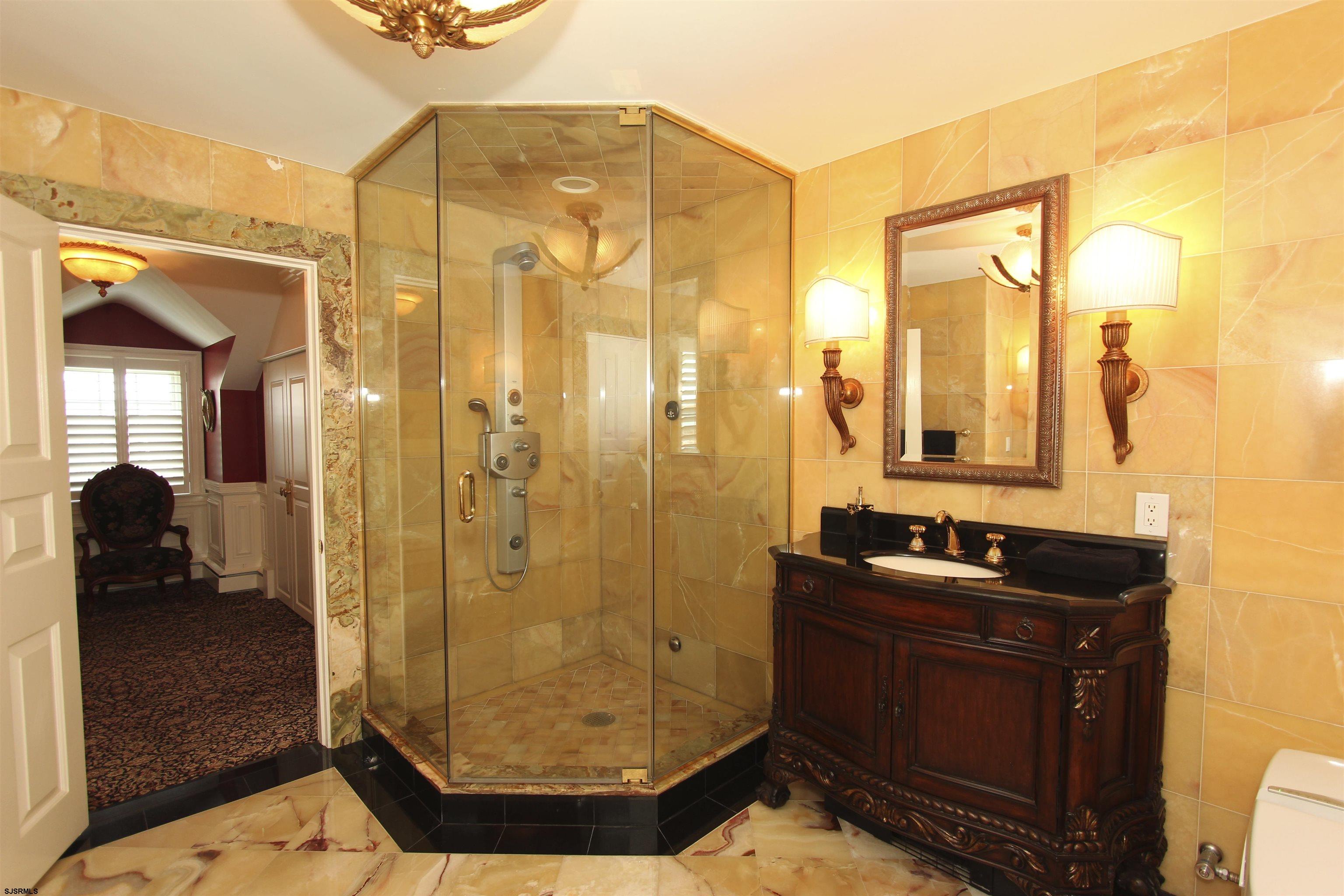 Ventnor, New Jersey 08406, United States, 5 Bedrooms Bedrooms, ,5 BathroomsBathrooms,Residential,Active,119379